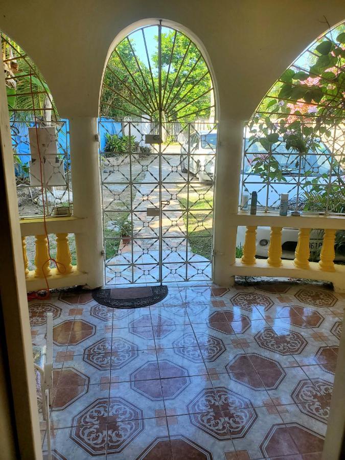 Fay Guest House Negril Eksteriør bilde