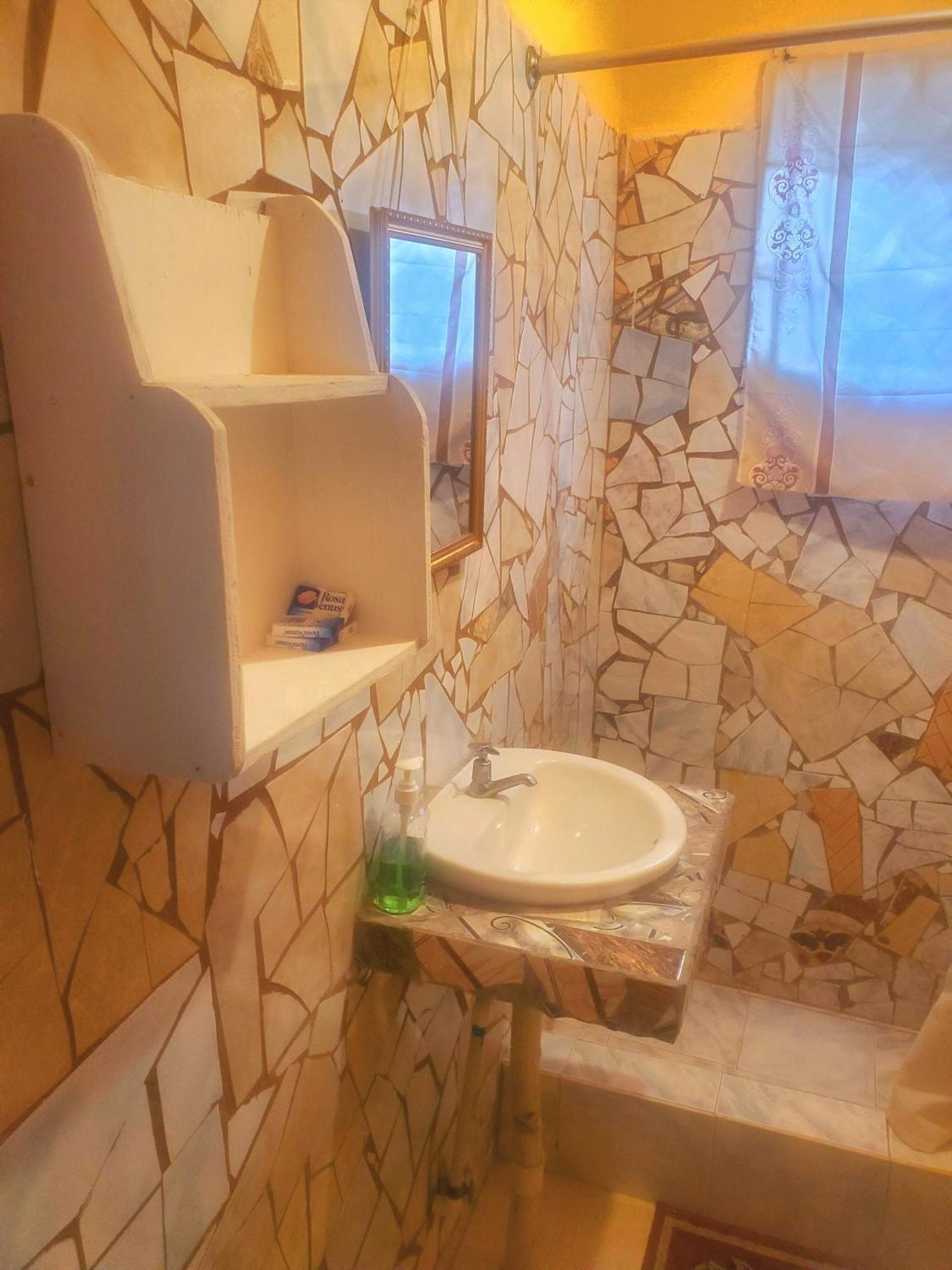 Fay Guest House Negril Rom bilde